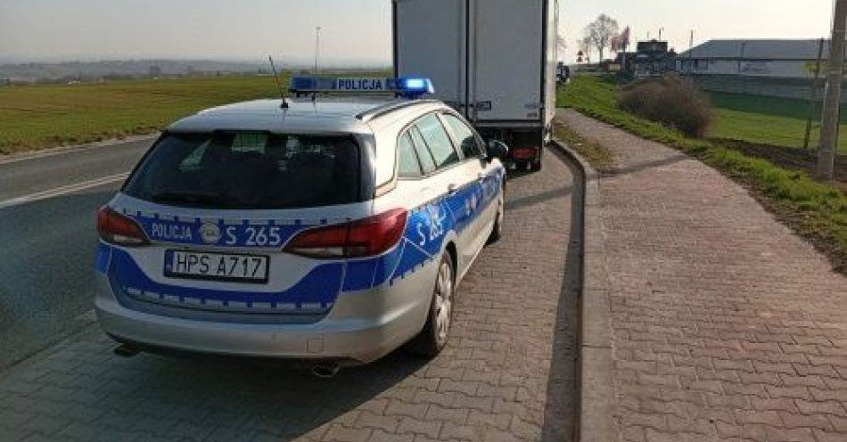 zdjęcie: Dwaj nietrzeźwi kierowcy wyeliminowani podczas kontroli / fot. KPP Kazimierza Wielka