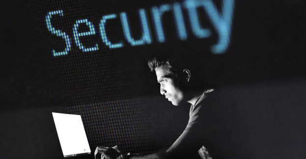 Czym jest spoofing? Jak go rozpoznać i nie dać się nabrać?