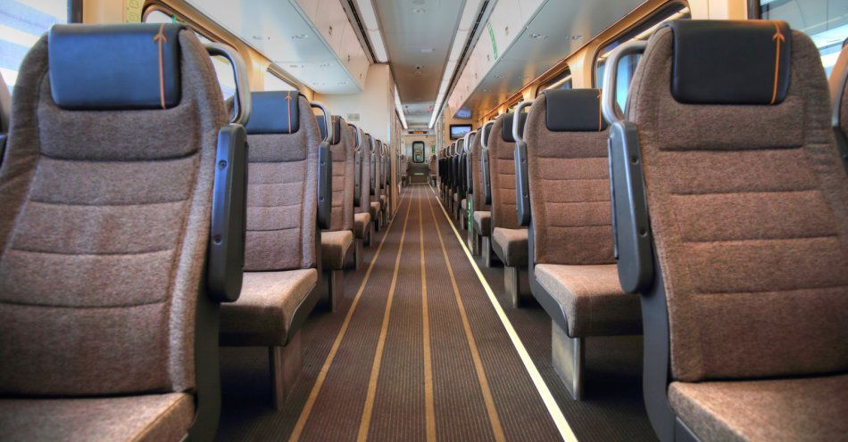 zdjęcie: Czeski przewoźnik kolejowy Leo Express od marca będzie kursował na trasie Praga - Kraków - Warszawa / v6923785