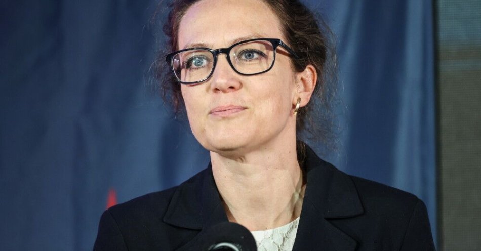 zdjęcie: Szefowa POLSA o Centrum Operacji Satelitarnych: Polska nadrabia zaległości / Warszawa, 07.07.2025. Prezes Polskiej Agencji Kosmicznej Marta Ewa Wachowicz podczas połączenia na żywo z przebywającym na Międzynarodowej Stacji Kosmicznej polskim astronautą Sławoszem Uznańskim-Wiśniewskim, 7 bm. w stołecznym Centrum Nauki Kopernik. Wydarzenie odbywa się w ramach programu ARISS, umożliwiającego uczniom na całym świecie kontakt z astronautami na stacji ISS. (ad) PAP/Albert Zawada