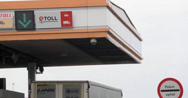 Właściciele samochodów osobowych mogą odzyskać środki z przedpłatowego konta e-TOLL