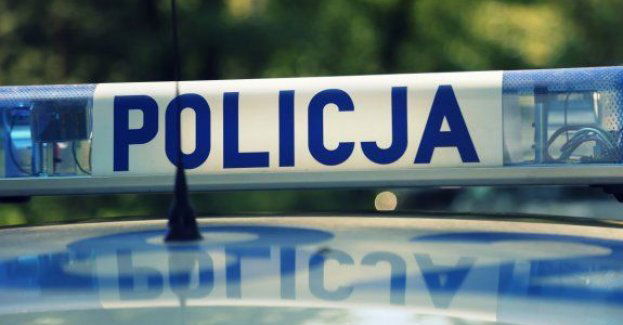 Nietrzeźwy motorowerzysta wjechał do rowu