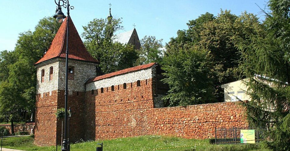 zdjęcie: Olkusz: miasto nad Babą / By Ufoizba - Own work [CC BY-SA 3.0 DEED (https://creativecommons.org/licenses/by-sa/3.0/)], via Wikimedia Commons