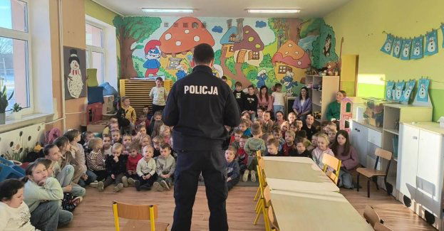 Dzielnicowi przypominają o bezpieczeństwie podczas ferii