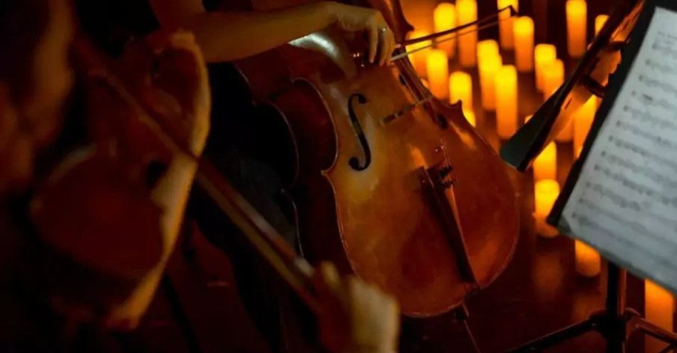 zdjęcie: Koncert wśród kwiatów i świec: Muzyka z serialu Bridgertonowie / kupbilecik24.pl / Koncert wśród kwiatów i świec: Muzyka z serialu Bridgertonowie
