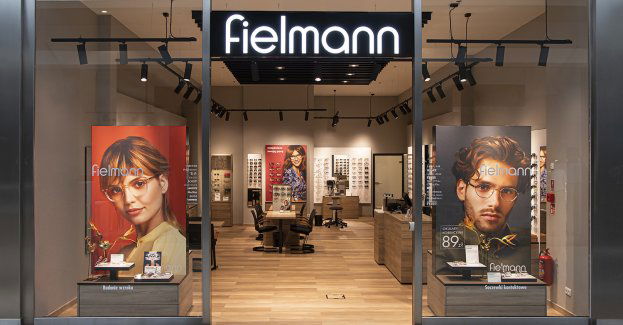 Fielmann – niemiecki lider branży optycznej, pomimo kryzysu otworzył kolejny salon. Nowy lokal znajduje się w Toruniu,  w CH Atrium Copernicus