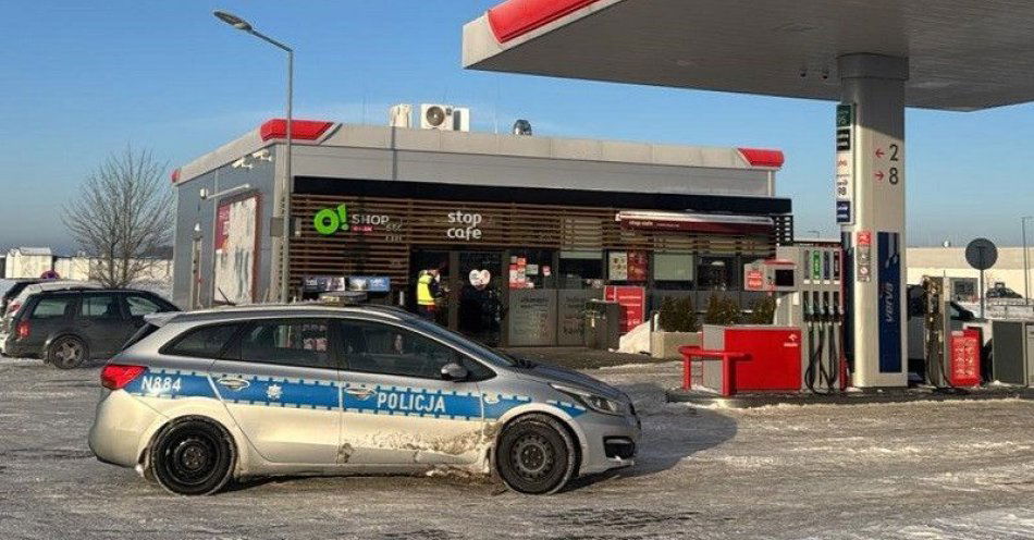 zdjęcie: Przyjechał na stację mimo zakazu i okłamał policjantów / fot. KPP w Lęborku