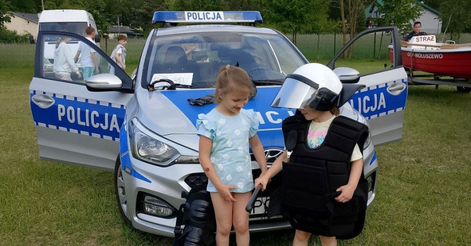 zdjęcie: Policjanci świętowali z Dziećmi / fot. KPP Aleksandrów