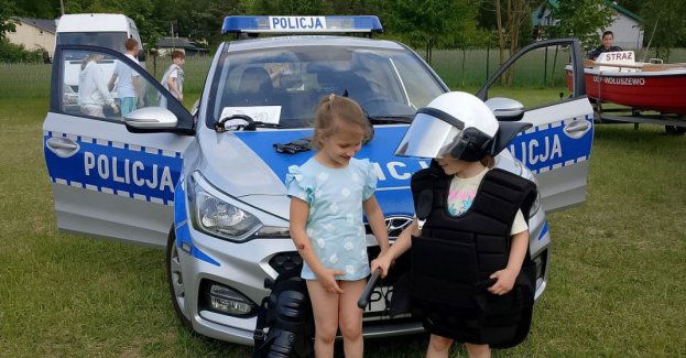 Policjanci świętowali z Dziećmi