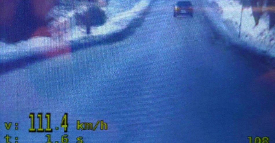 zdjęcie: Młoda kierująca pędziła 111 km/h w terenie zabudowanym / fot. KMP w Wadowicach