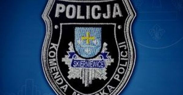 Nietrzeźwy przyjechał samochodem na policyjny parking