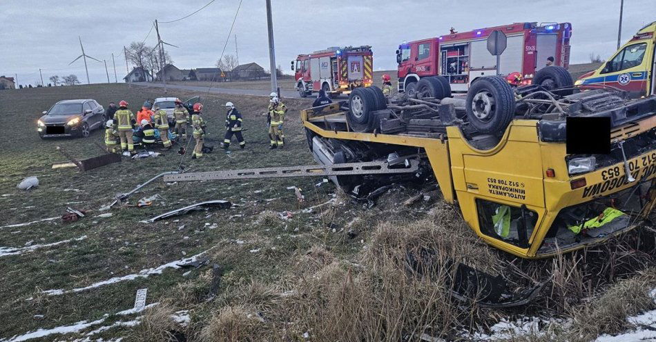 zdjęcie: Niebezpieczny wypadek w Iwanach / fot. KPP w Rypinie