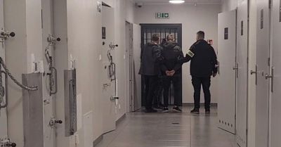 19 latek zatrzymany po serii kradzieży w Opalenicy