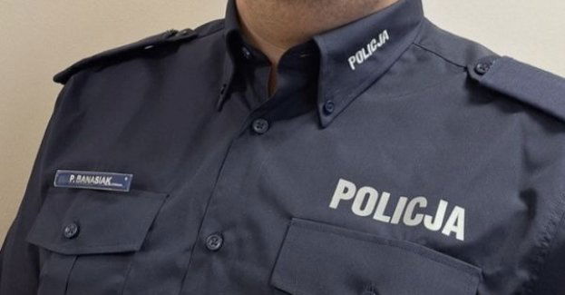 Policjant uratował życie 70 letniej kobiecie na chodniku