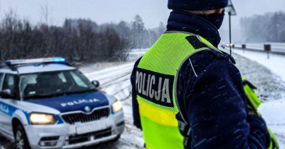 zdjęcie: Kulig? Nie za samochodem! Łyżwy? Tylko na lodowisku! / fot. KMP Białystok