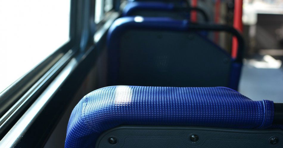 zdjęcie: Miasto testuje nowy autobus i prosi mieszkańców o opinię / pixabay/2145402