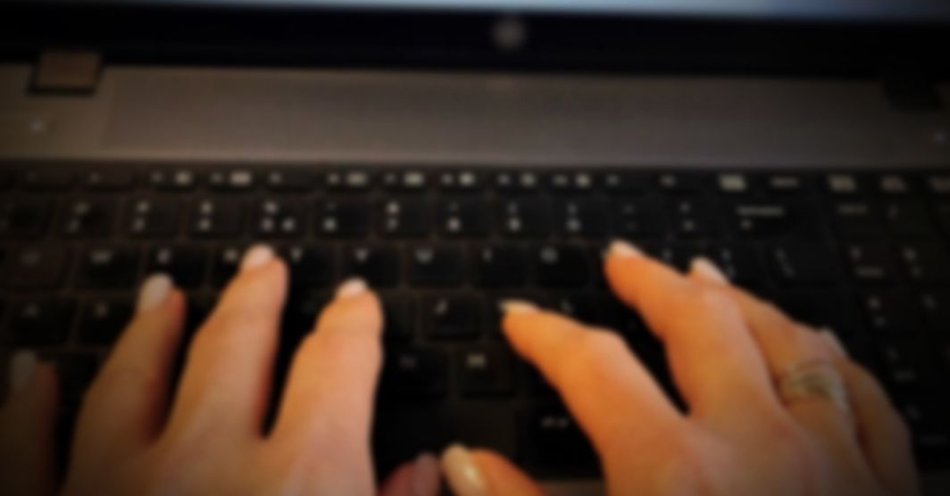 zdjęcie: Oszustwo przy zakupie peletu: straciła 3600 zł / fot. KMP Łomża