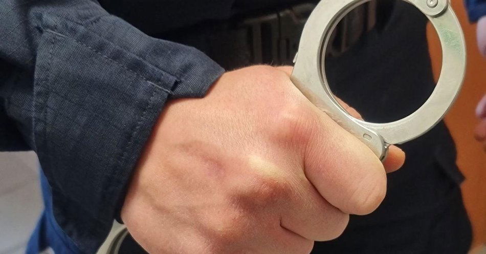 zdjęcie: Dzielnicowi zatrzymali 33-latka z narkotykami / fot. KPP Hajnówka