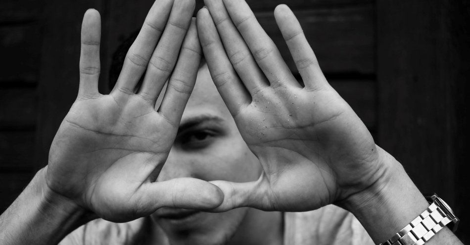 zdjęcie: Musiał opuścić mieszkanie w związku ze stosowaniem przemocy / pixabay/3789910
