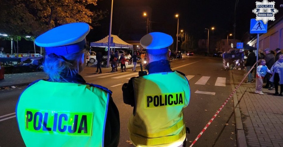 zdjęcie: Tymczasowe zmiany w organizacji ruchu przy bielskich cmentarzach / fot. KMP w Bielsku-Białej