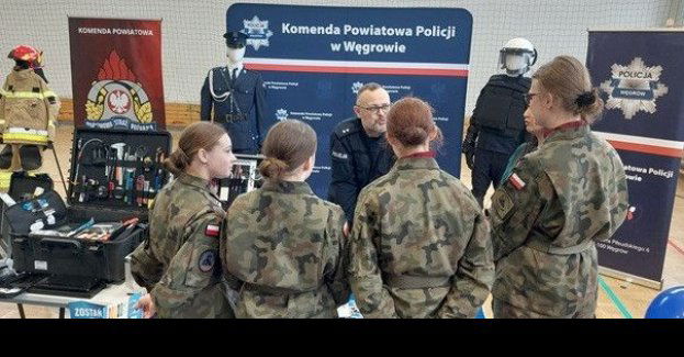 Policja promowała zawód na V Targach Edukacji i Pracy
