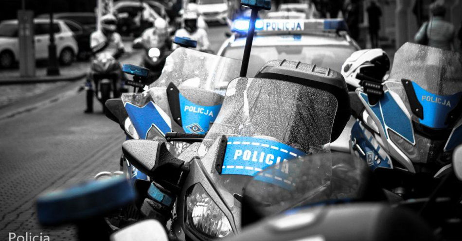 zdjęcie: Motocykliści wracają na drogi. O ich bezpieczeństwo dbają policjanci / fot. KMP Gorzów Wielkopolski