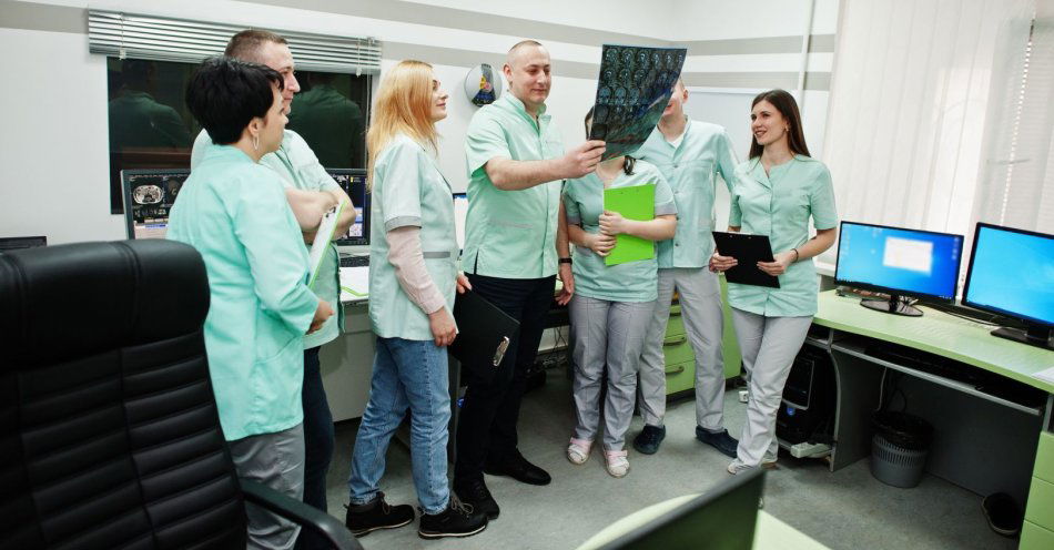 zdjęcie: Świętokrzyskie Centrum Onkologii w pilotażu europejskiej sieci onkologicznej / v10460526