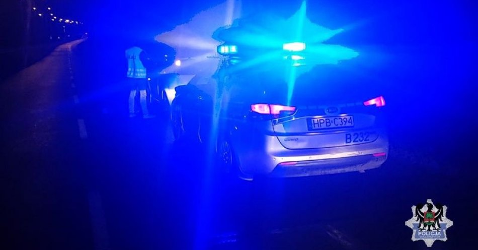 zdjęcie: Boguszowscy policjanci sprawdzali tzeźwość i uprawnienia kierujących. Wpadł jeden przestępca drogowy / fot. KMP w Wałbrzychu