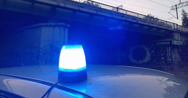 Wrocławscy wywiadowcy uratowali mężczyznę, który chciał odebrać sobie życie skacząc z wiaduktu