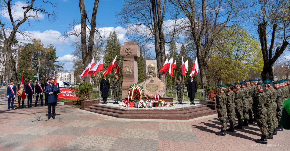 zdjęcie: Pamięć o ofiarach Katynia i nieludzkiej ziemi / fot. nadesłane