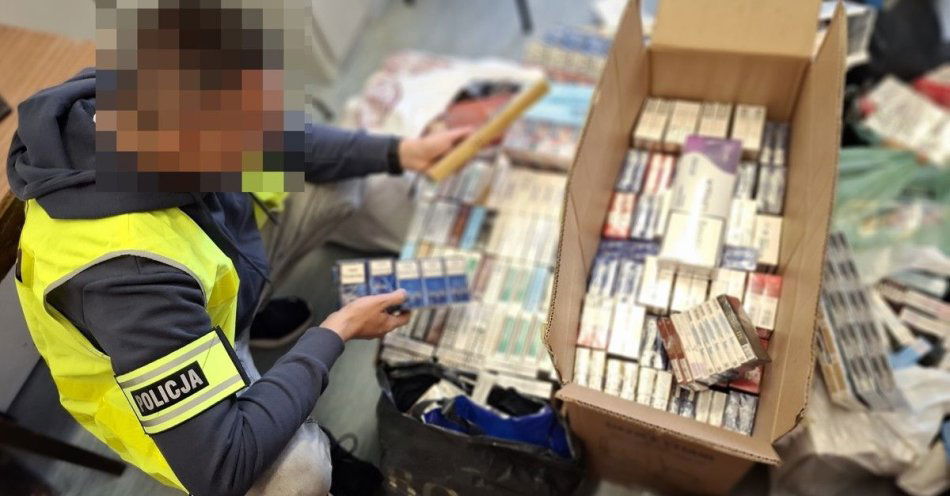 zdjęcie: Wyroby bez akcyzy zabezpieczone na targowiskach / fot. KMP w Radomiu