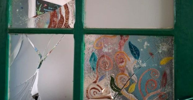 Zniszczył zabytkowe drzwi, zatrzymany po rysopisie