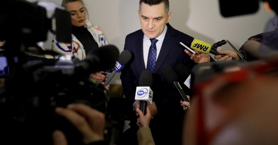 zdjęcie: Prokuratura wszczęła śledztwo ws. m.in. uprowadzenia 11-latki z Sosnowca / fot. PAP