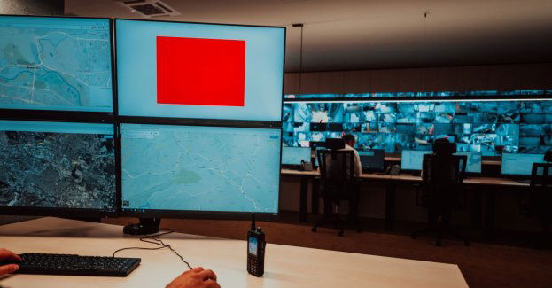 Trwa usuwanie awarii w Centrum Powiadamiania Ratunkowego