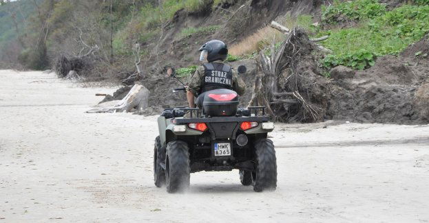 Kolizja pojazdu Straży Granicznej i busa z migrantami; w środku 28 obywateli Turcji, w tym dzieci