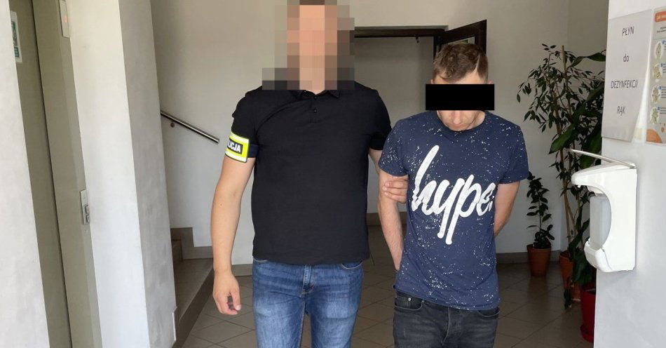 zdjęcie: 32-latek odpowie za kradzież pieniędzy / fot. KPP Tomaszów Lubelski