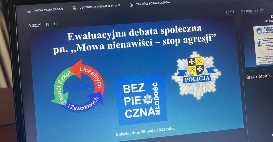 zdjęcie: Policjanci, sędzia i nauczyciele debatowali o współczesnych problemach młodych ludzi / fot. KPP Sulęcin