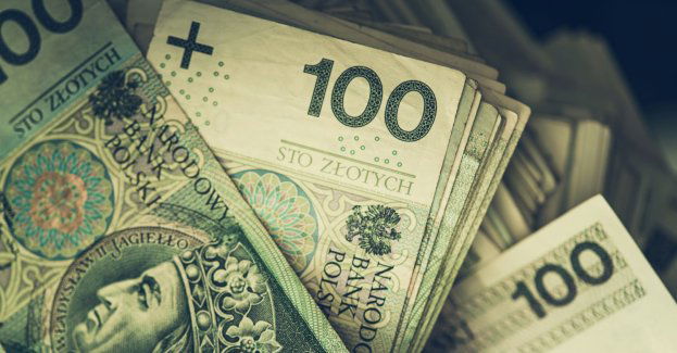 Chciał inwestować na giełdzie i zarobić, stracił ponad 90 tysięcy złotych