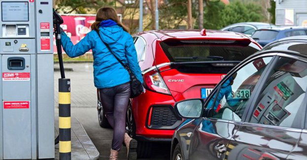 Mimo obniżki cen paliw w Polsce na przygranicznych stacjach nie widać wielu aut z zagranicy