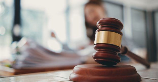 15 lat więzienia za spowodowanie wypadku drogowego, w którym zginęła kobieta w ciąży