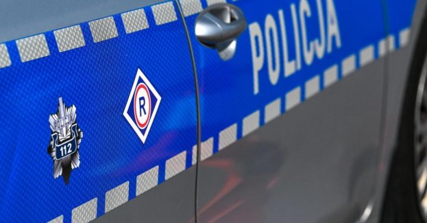 Policyjny pościg ulicami Warszawy; ranni policjanci, uszkodzone auta i radiowozy