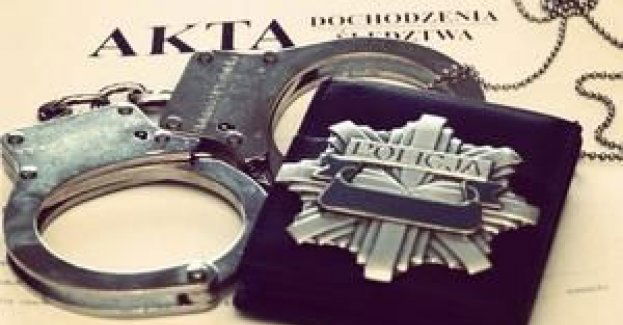 Ukrywali się, bo byli poszukiwani. Policjanci ich zatrzymali