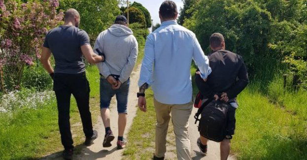 Zatrzymani dwaj mężczyźni za oszustwo, kradzież i przywłaszczenie mienia, które zastawili w lombardzie