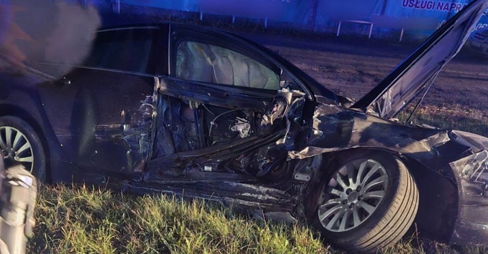 zdjęcie: Czołowe zderzenie w Świerkówcu: trzej ranni zatrzymano prawo jazdy / fot. KPP Mogilno