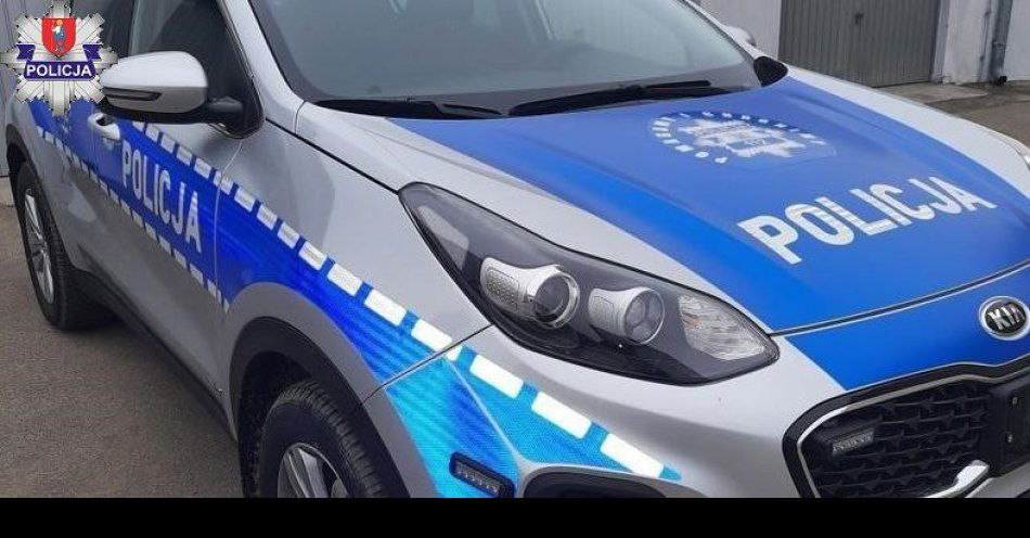 zdjęcie: Poszukiwany w rękach policjantów / fot. KMP Zamość