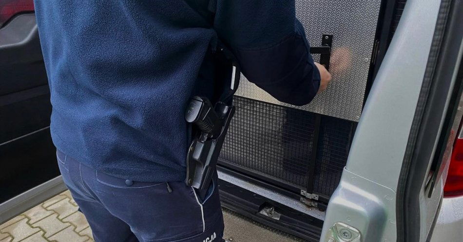 zdjęcie: Poszukiwany wpadł podczas interwencji / fot. KPP Kolno