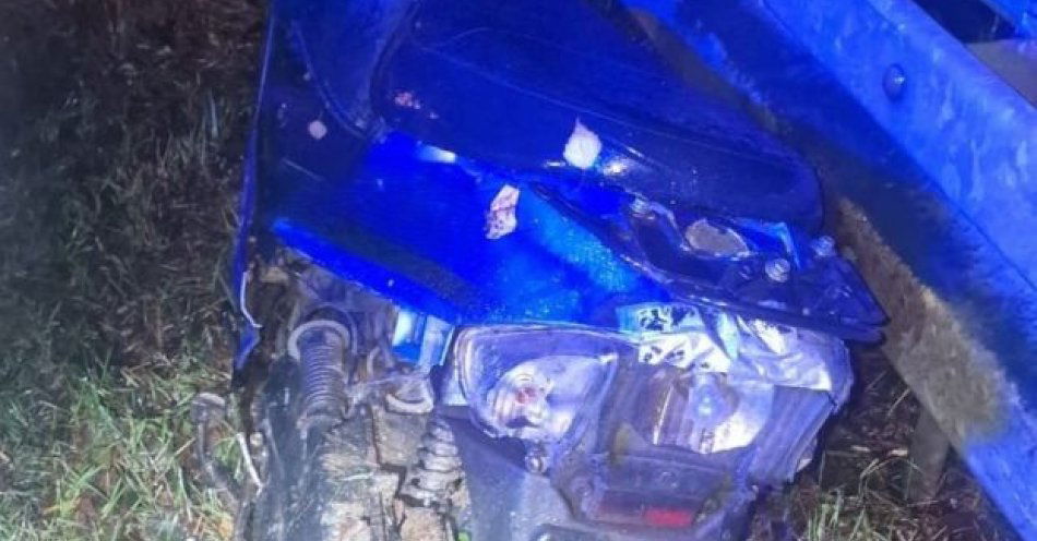 zdjęcie: Dzielnicowy zatrzymał nietrzeźwego motorowerzystę koło Węgorzyna / fot. KPP w Łobzie