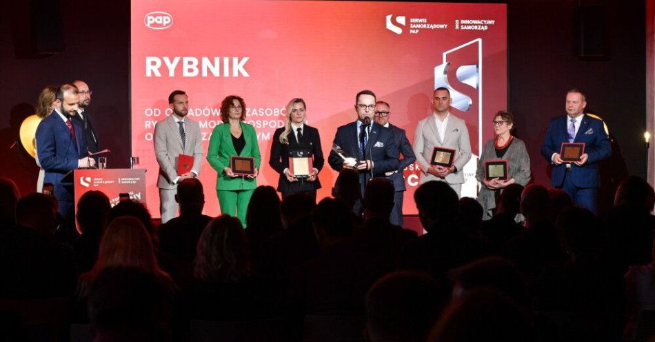 zdjęcie: Wręczono nagrody w konkursie Innowacyjny Samorząd 2025 / fot. PAP