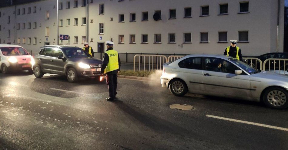 zdjęcie: Dzień zaczęli od kontroli trzeźwości / fot. KMP w Koszalinie