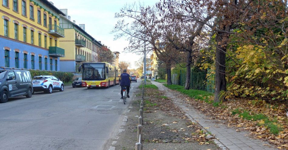 zdjęcie: Drugi etap szybkiej wymiany nawierzchni ulic Chińskiej i Centralnej / fot. nadesłane